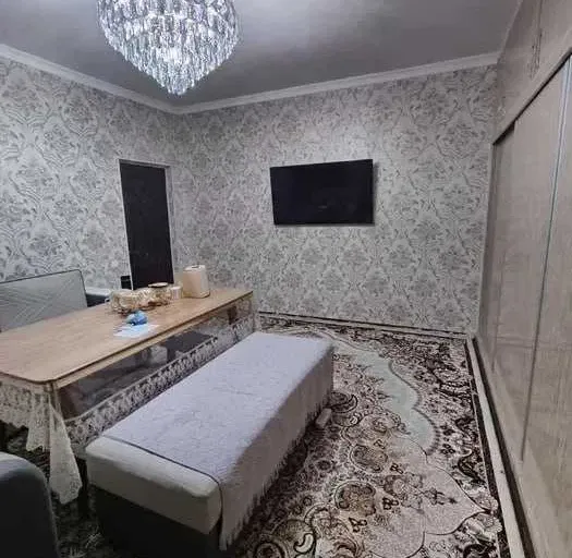 Сотувда 1 хонали квартира, 42 м²