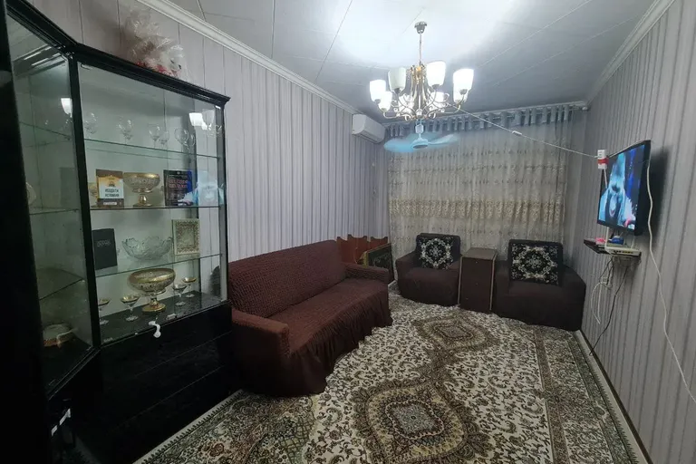 Сотувда 3 хонали квартира, 72 м²