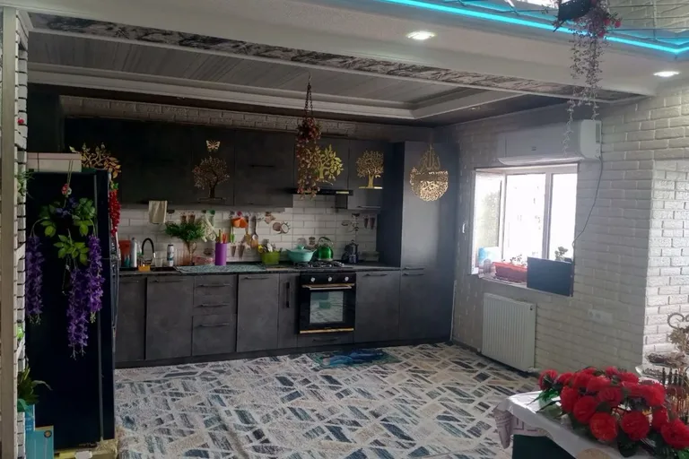 В продаже 3-комн. квартира, 126 м²