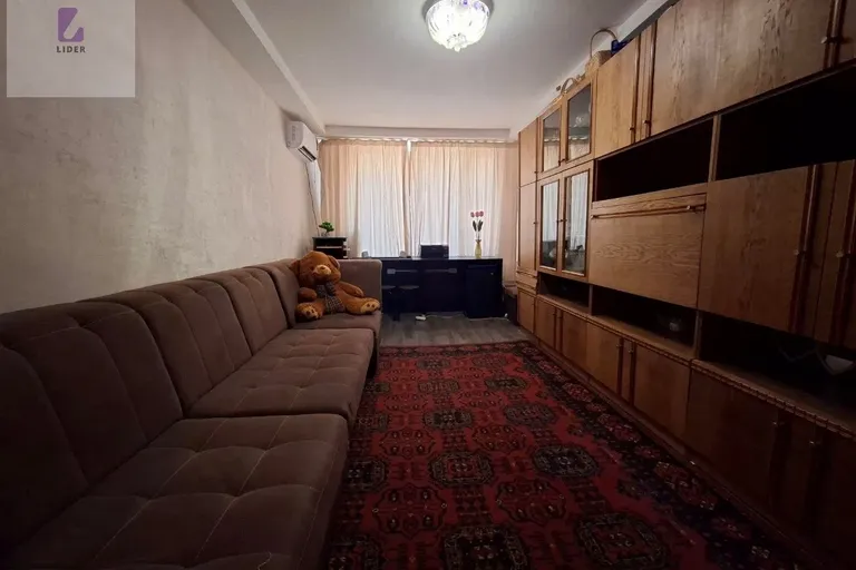 Сотувда 3 хонали квартира, 68 м²