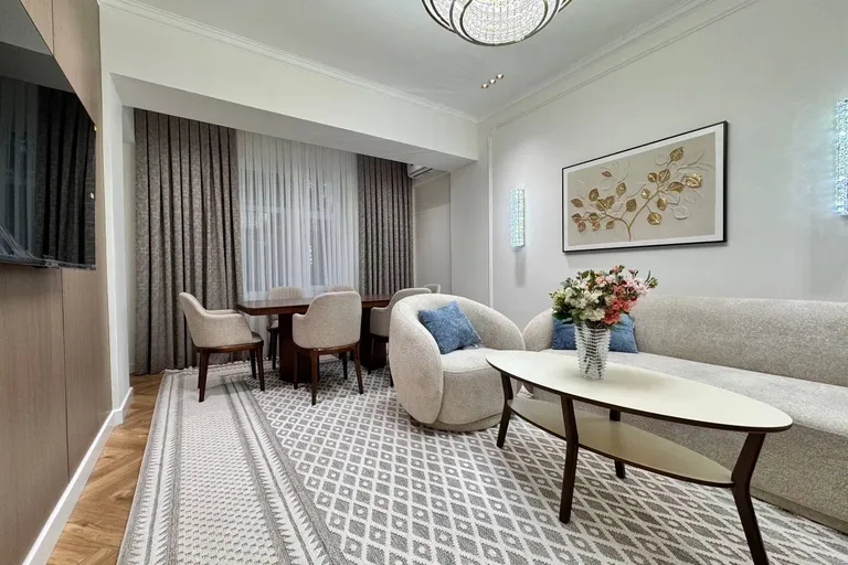 В продаже 4-комн. квартира, 100 м²