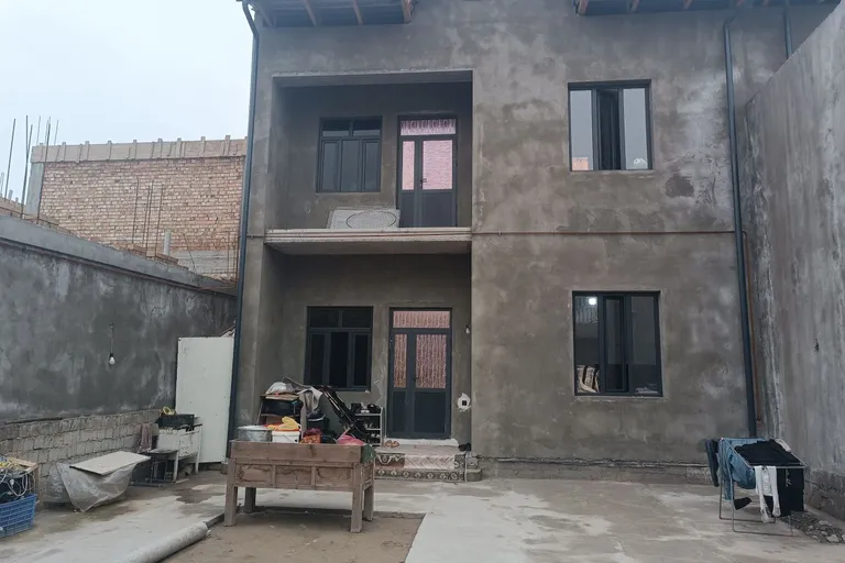 Сотувда уй, 170 м², 2 қаватли, 2 сот.