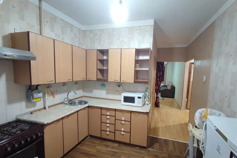 В продаже 2-комн. квартира, 58 м²