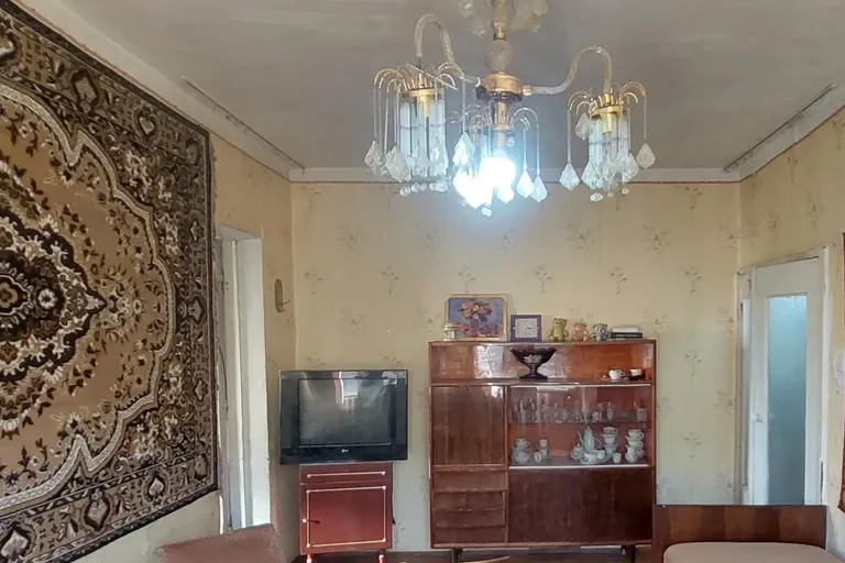 В продаже 1-комн. квартира, 38 м²