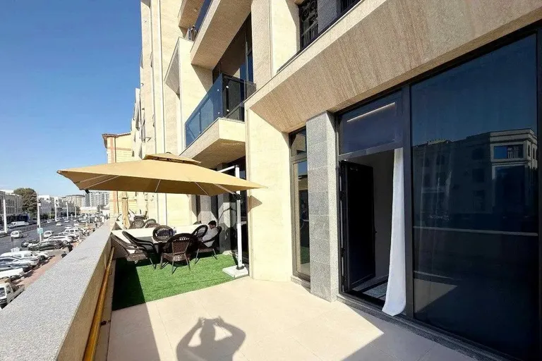 В продаже 3-комн. квартира, 142 м²