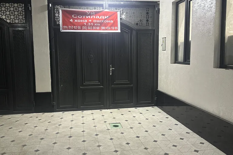 Сотувда 4 хонали квартира, 131 м²