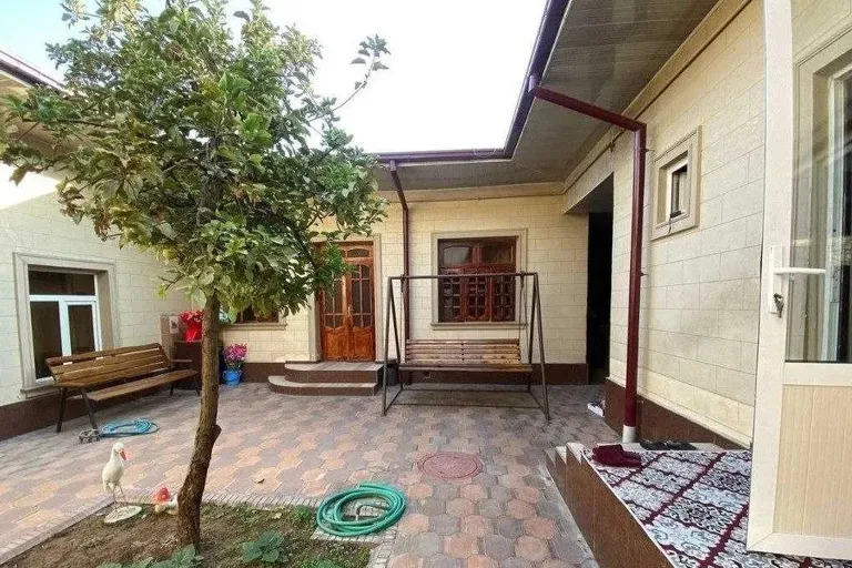 В продаже дом, 300 м², 1 этаж, 3 сот.