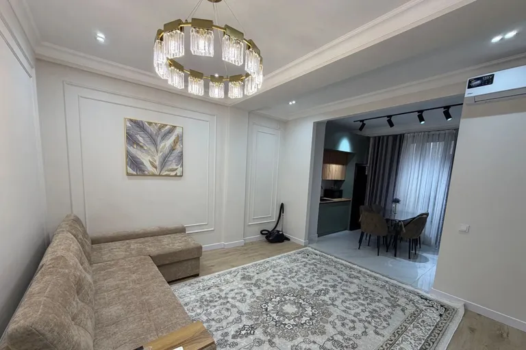 В продаже 2-комн. квартира, 55 м²