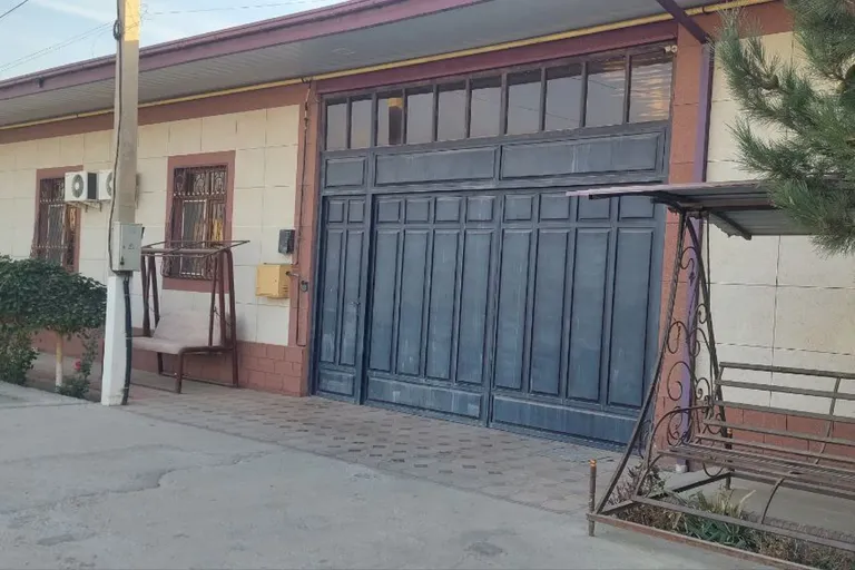 Сотувда уй, 150 м², 1 қаватли, 6 сот.