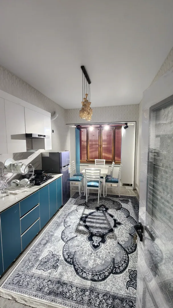 Сотувда 2 хонали квартира, 60 м²