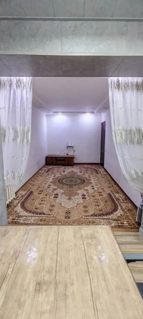Сотувда 4 хонали квартира, 76 м²