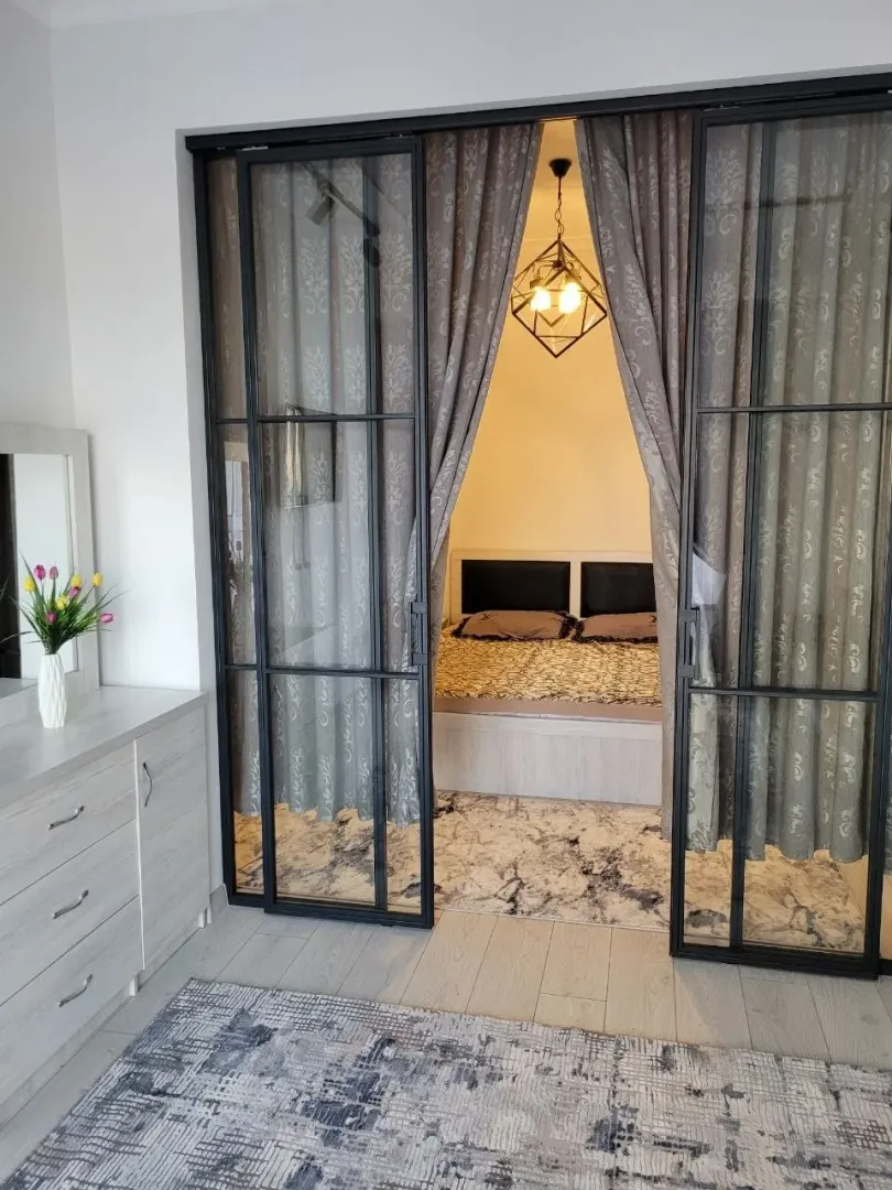 Сотувда 1 хонали квартира, 50 м²