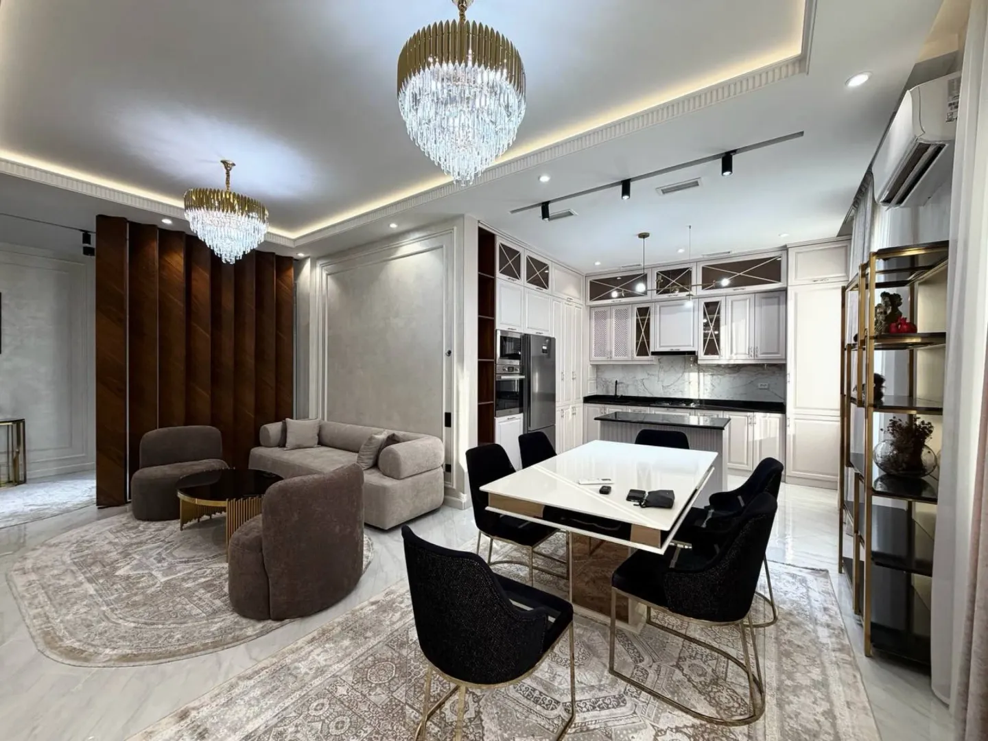 Сотувда 3 хонали квартира, 103 м²