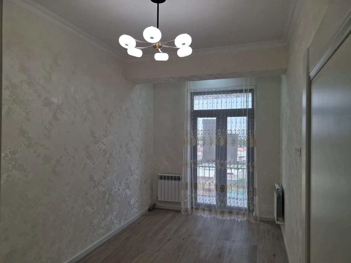 Сотувда 2 хонали квартира, 47 м²