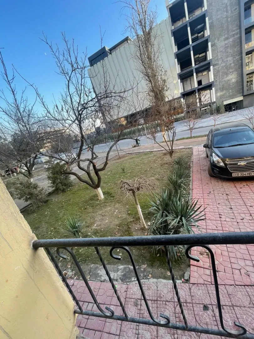 Сотувда уй, 88 м², 9 қаватли, 0,8 сот.