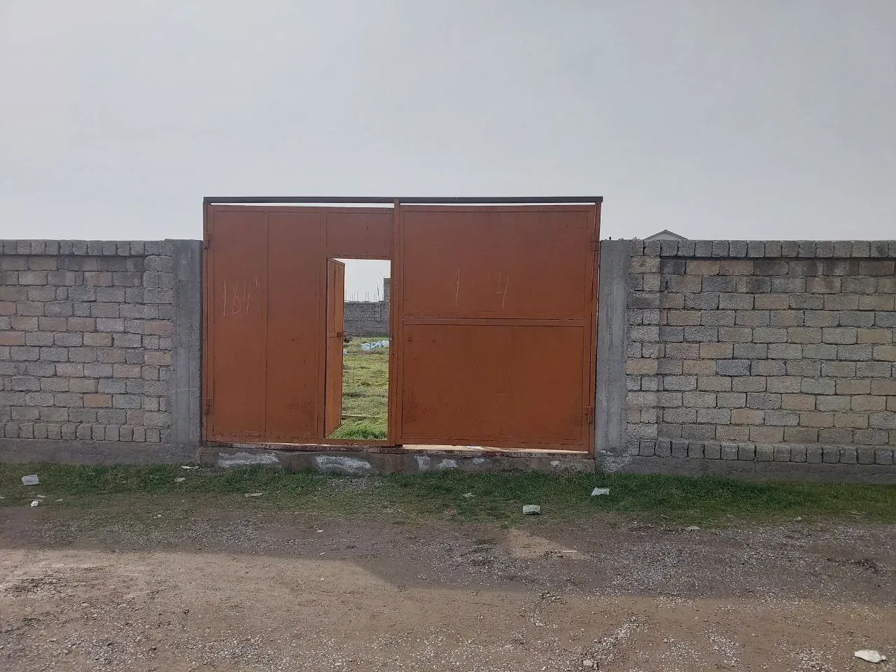 Сотувда ер участкаси, 6 сот.
