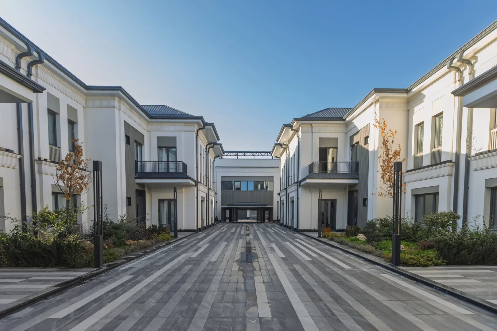 Ҳовли уй, 362 м², 3 қават, 2,7 сот.