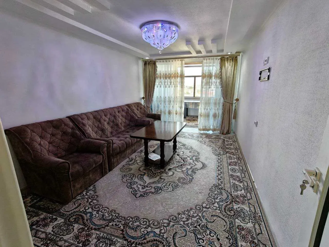 Сотувда 2 хонали квартира, 45 м²