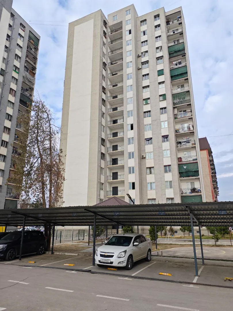 Сотувда 2 хонали квартира, 70 м²