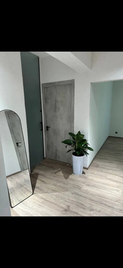 Сотувда 2 хонали квартира, 68 м²
