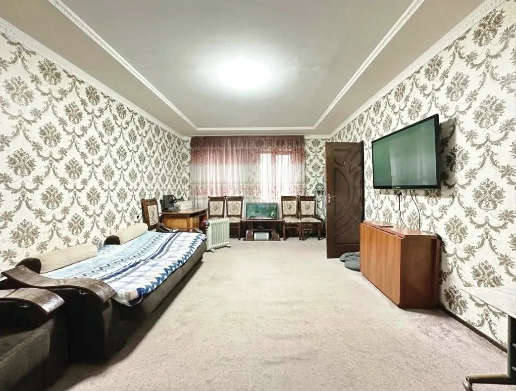 Ҳовли уй, 72 м², 1 қават, 0,7 сот.