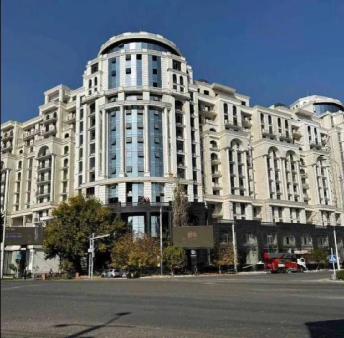 Сотувда 2 хонали квартира, 68 м²