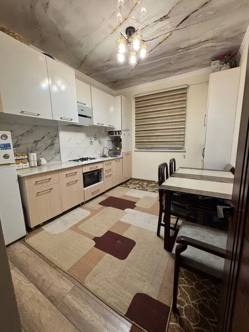 Сотувда 3 хонали квартира, 86 м²