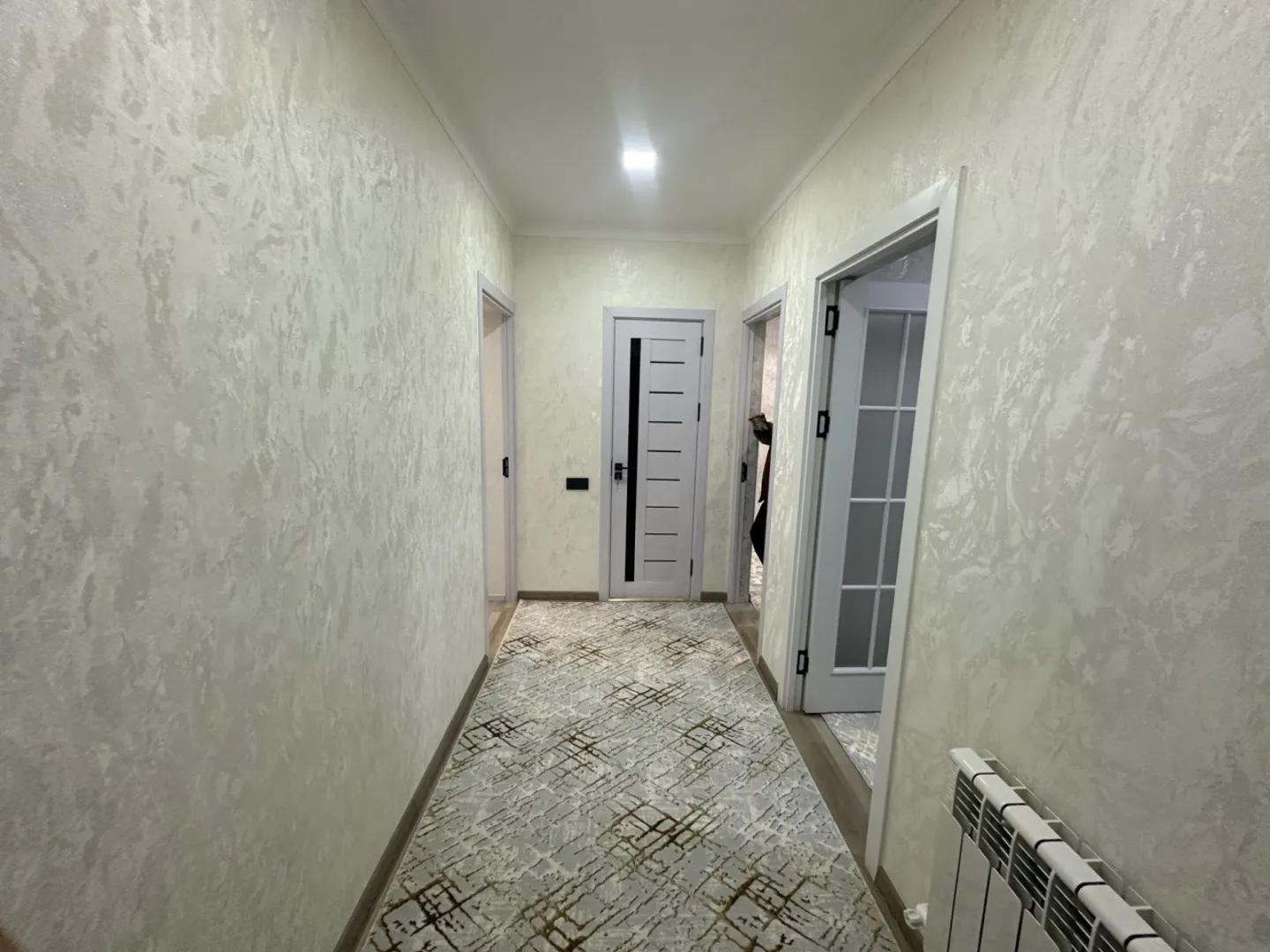 Сотувда 2 хонали квартира, 54 м²