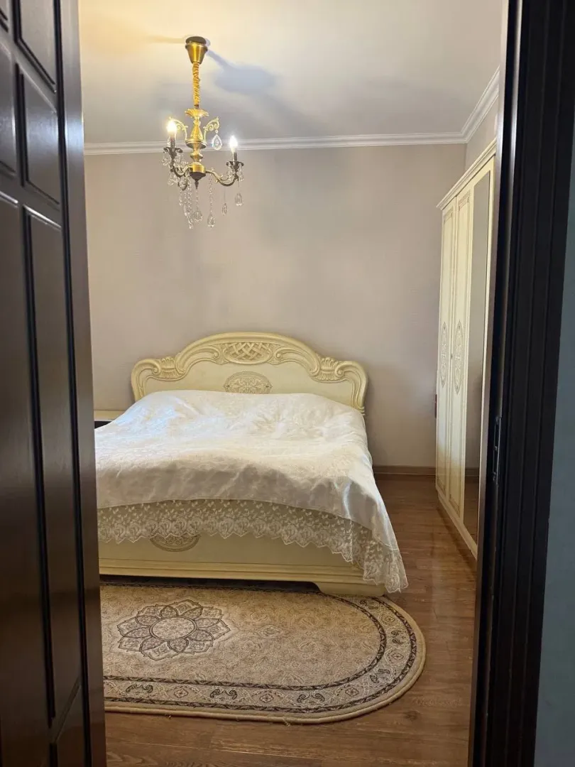 Сотувда 2 хонали квартира, 75 м²