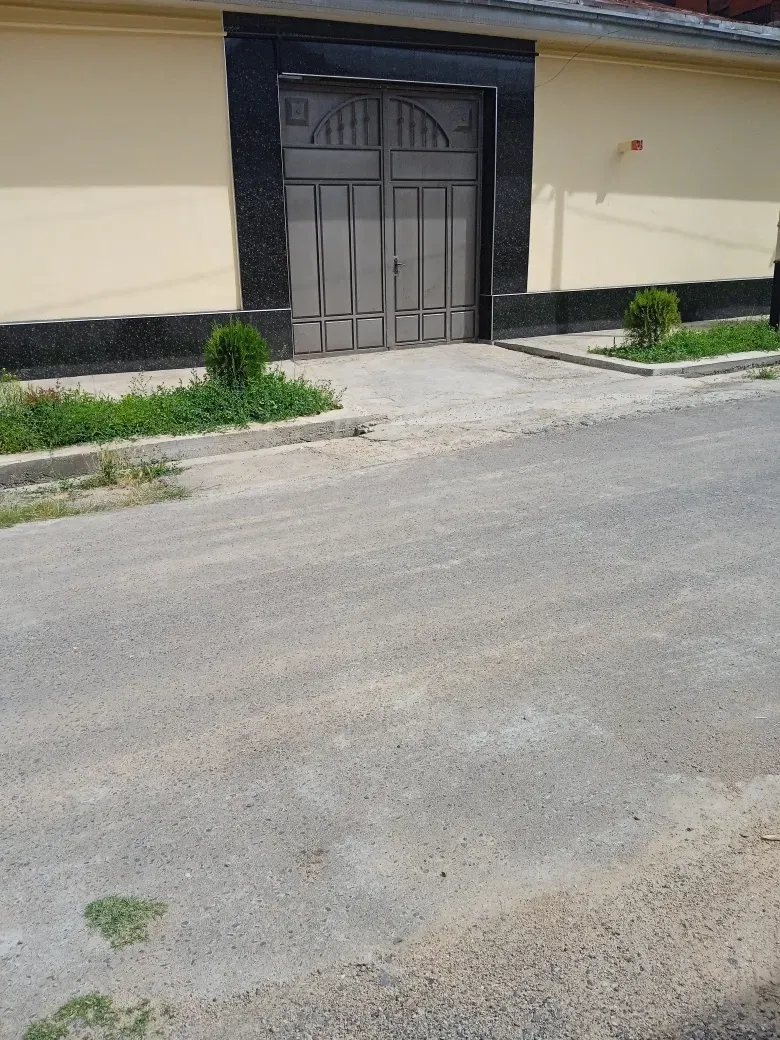 Сотувда уй, 250 м², 1 қаватли, 7 сот.