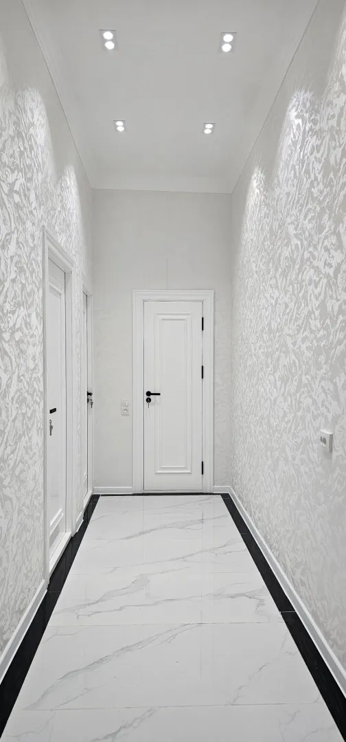 Сотувда 1 хонали квартира, 42 м²