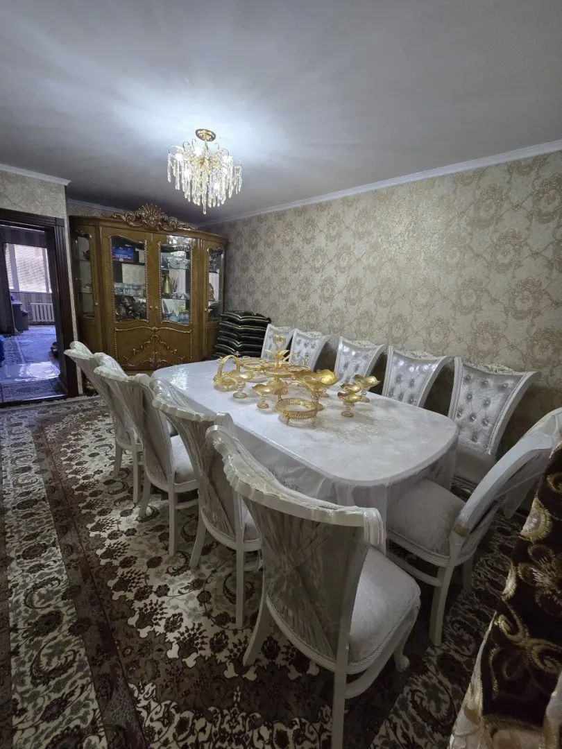 Сотувда 4 хонали квартира, 84 м²