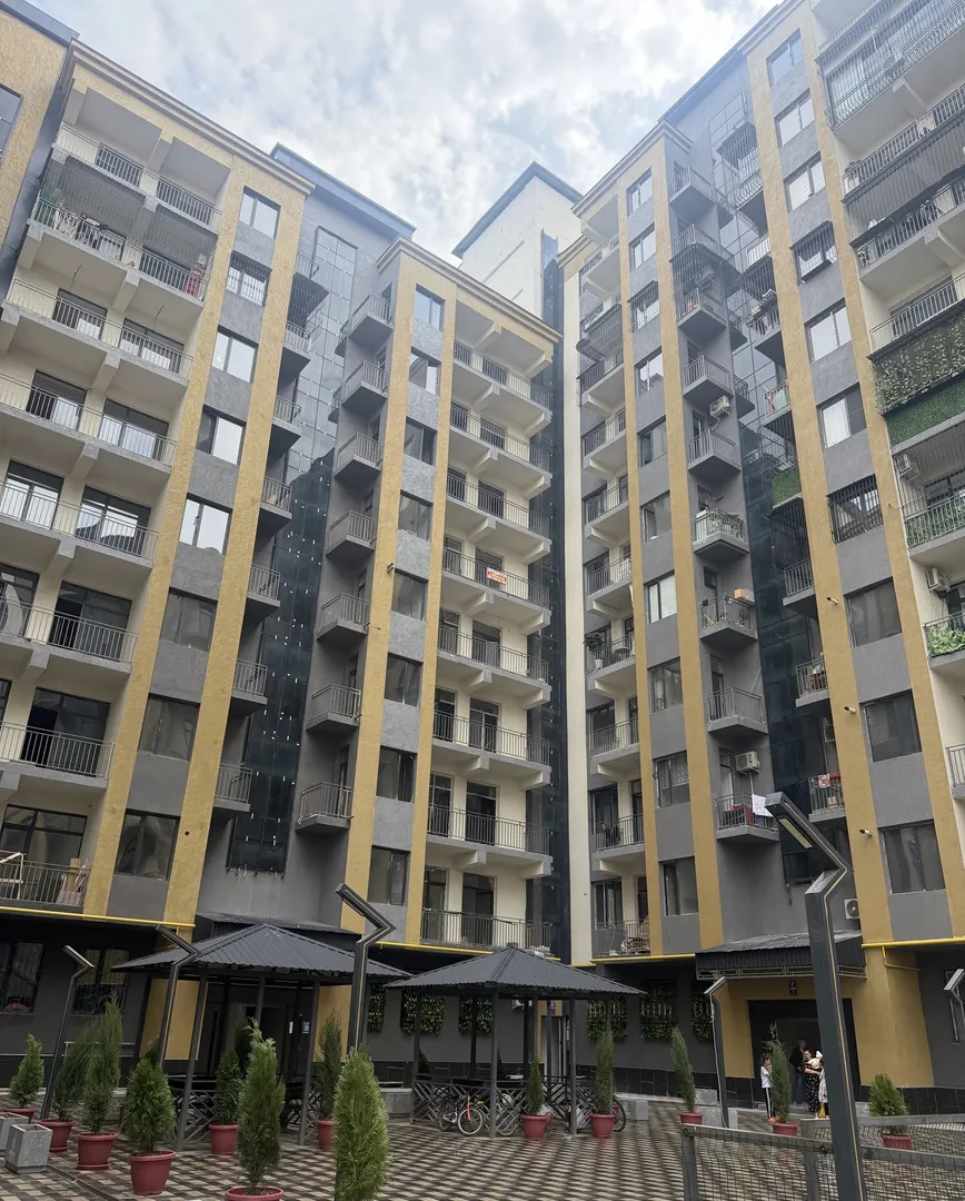Сотувда 4 хонали квартира, 100 м²