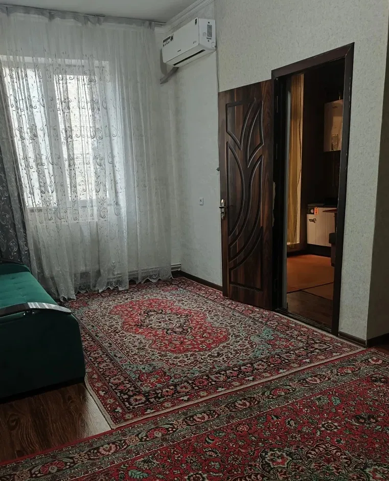Сотувда 1 хонали квартира, 30 м²