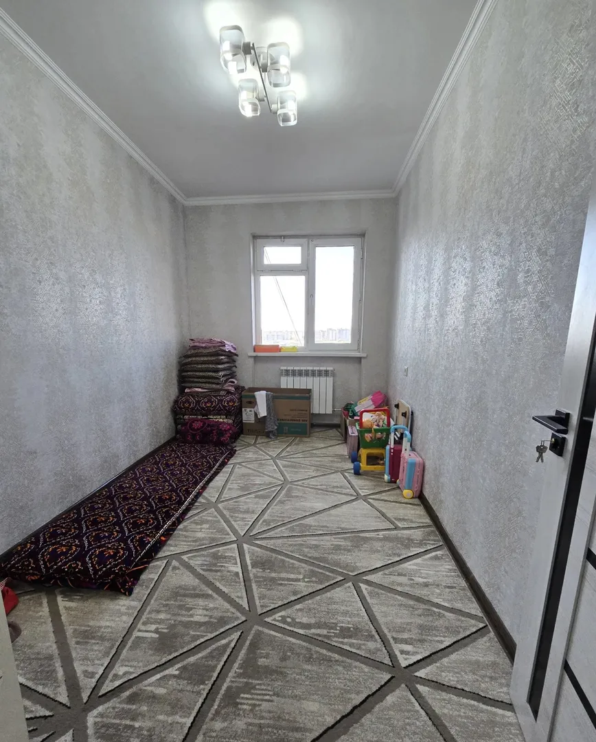Сотувда 3 хонали квартира, 56 м²