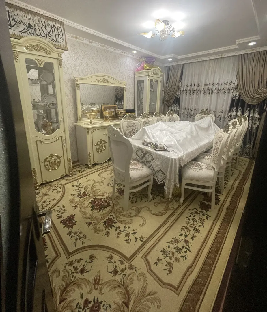 Сотувда 5 хонали квартира, 110 м²