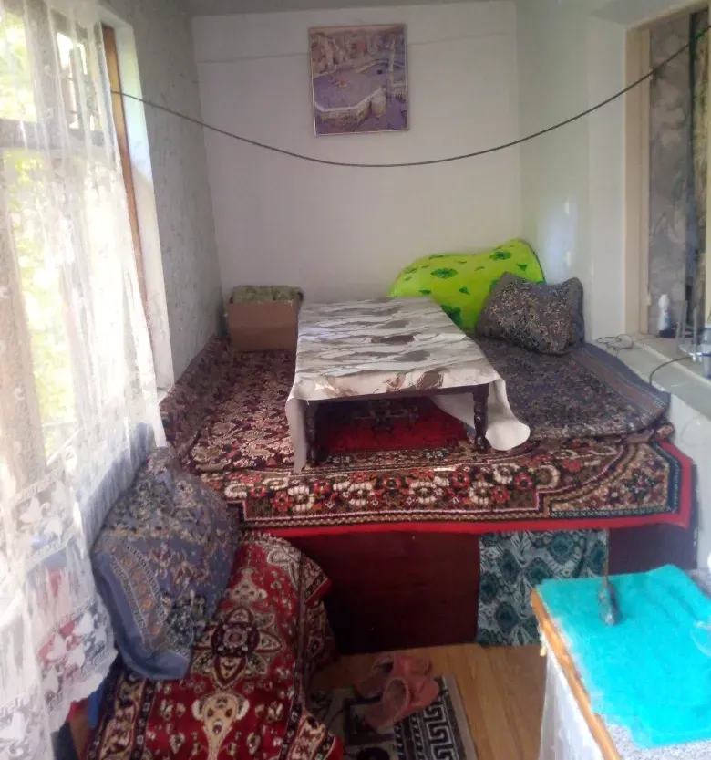 Сотувда 2 хонали квартира, 60 м²