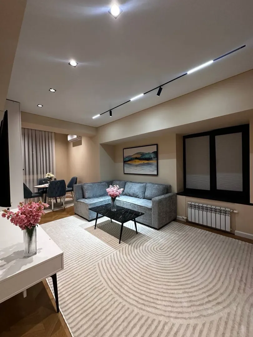 Сотувда 2 хонали квартира, 55 м²