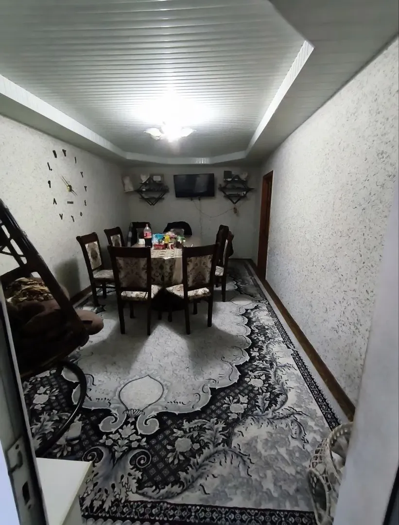 Сотувда 4 хонали квартира, 82 м²