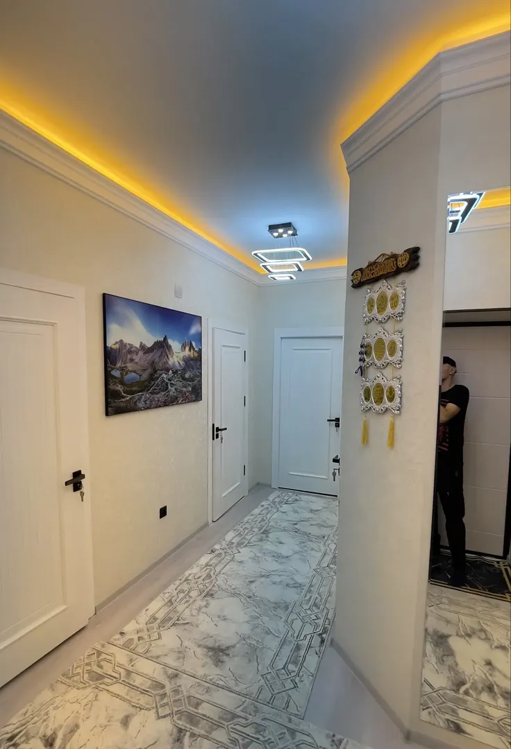 Сотувда 3 хонали квартира, 64 м²
