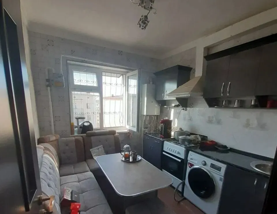Сотувда 2 хонали квартира, 48 м²