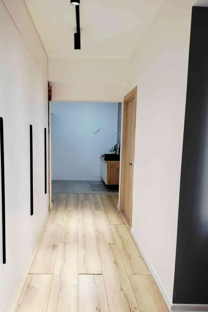 В продаже 4-комн. квартира, 95 м²