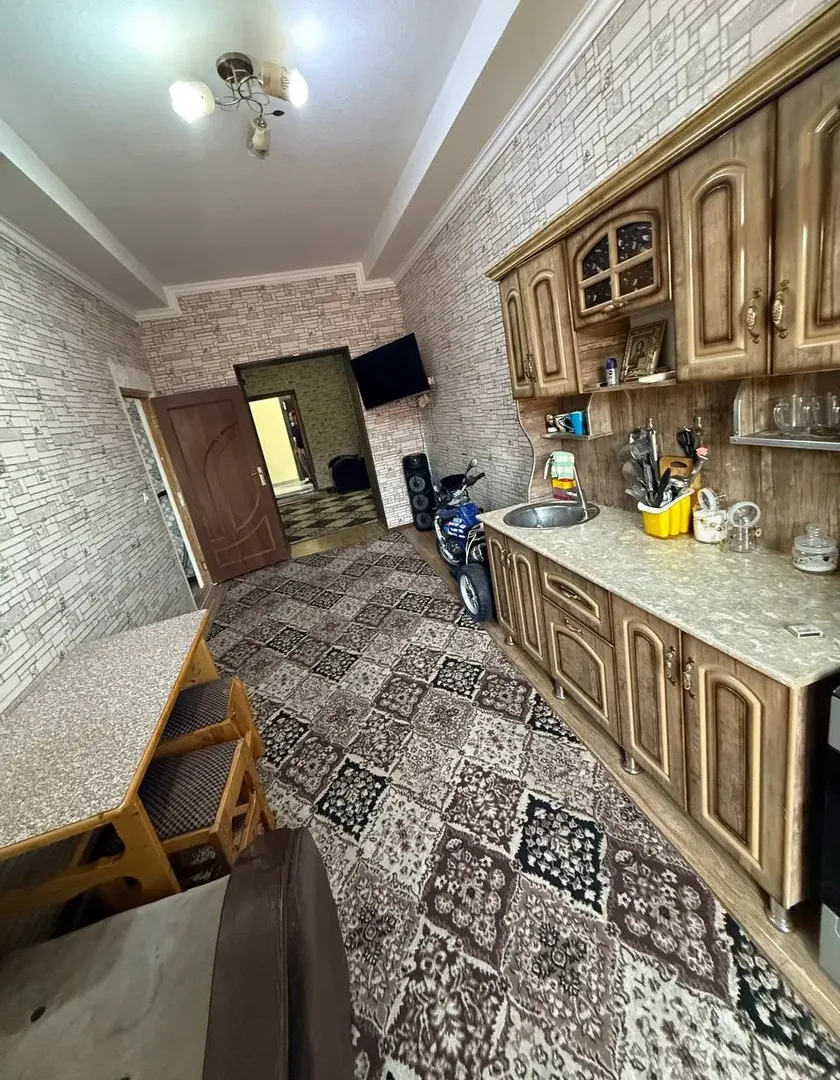 Сотувда 2 хонали квартира, 48 м²