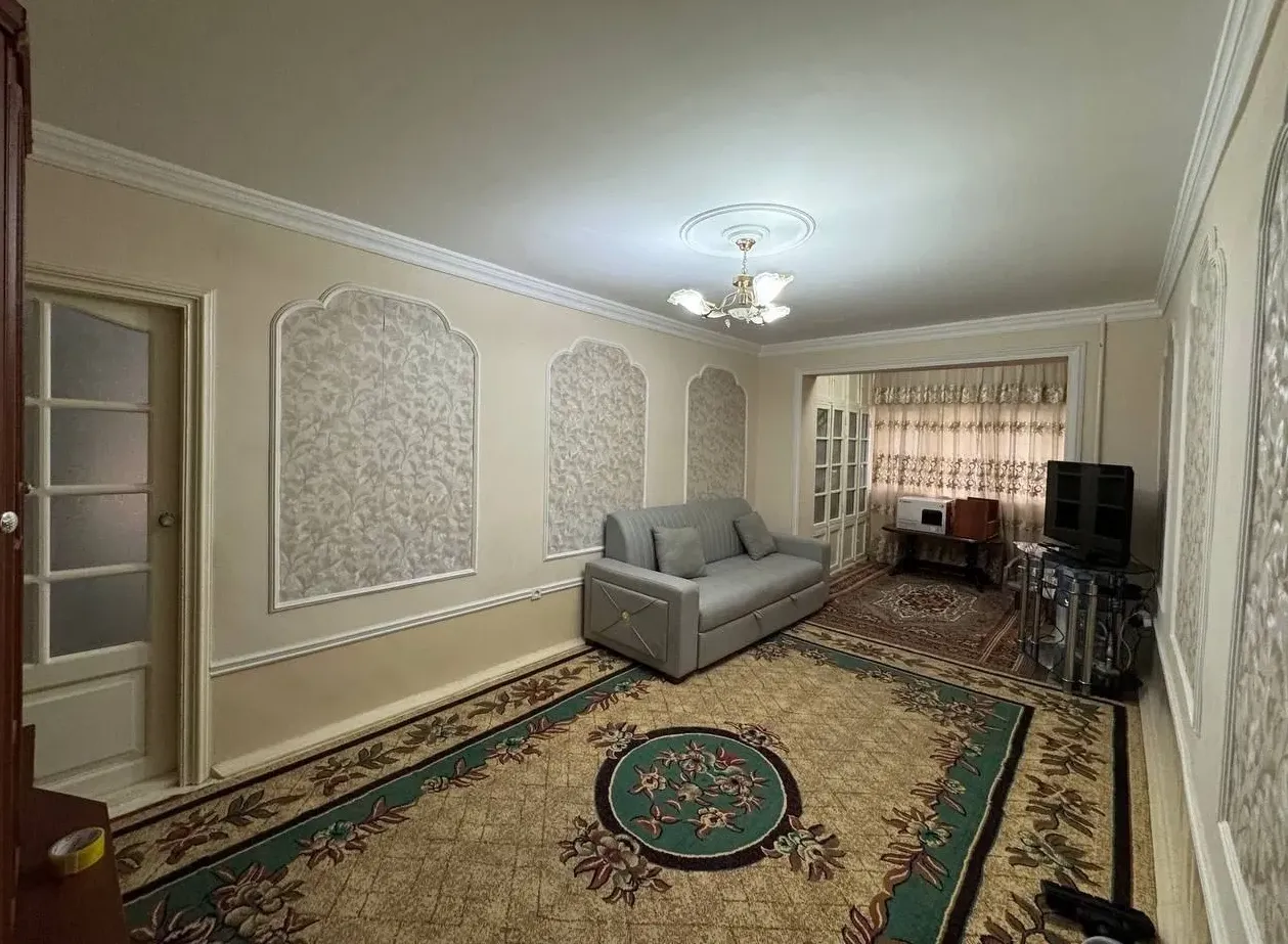 Сотувда 2 хонали квартира, 50 м²