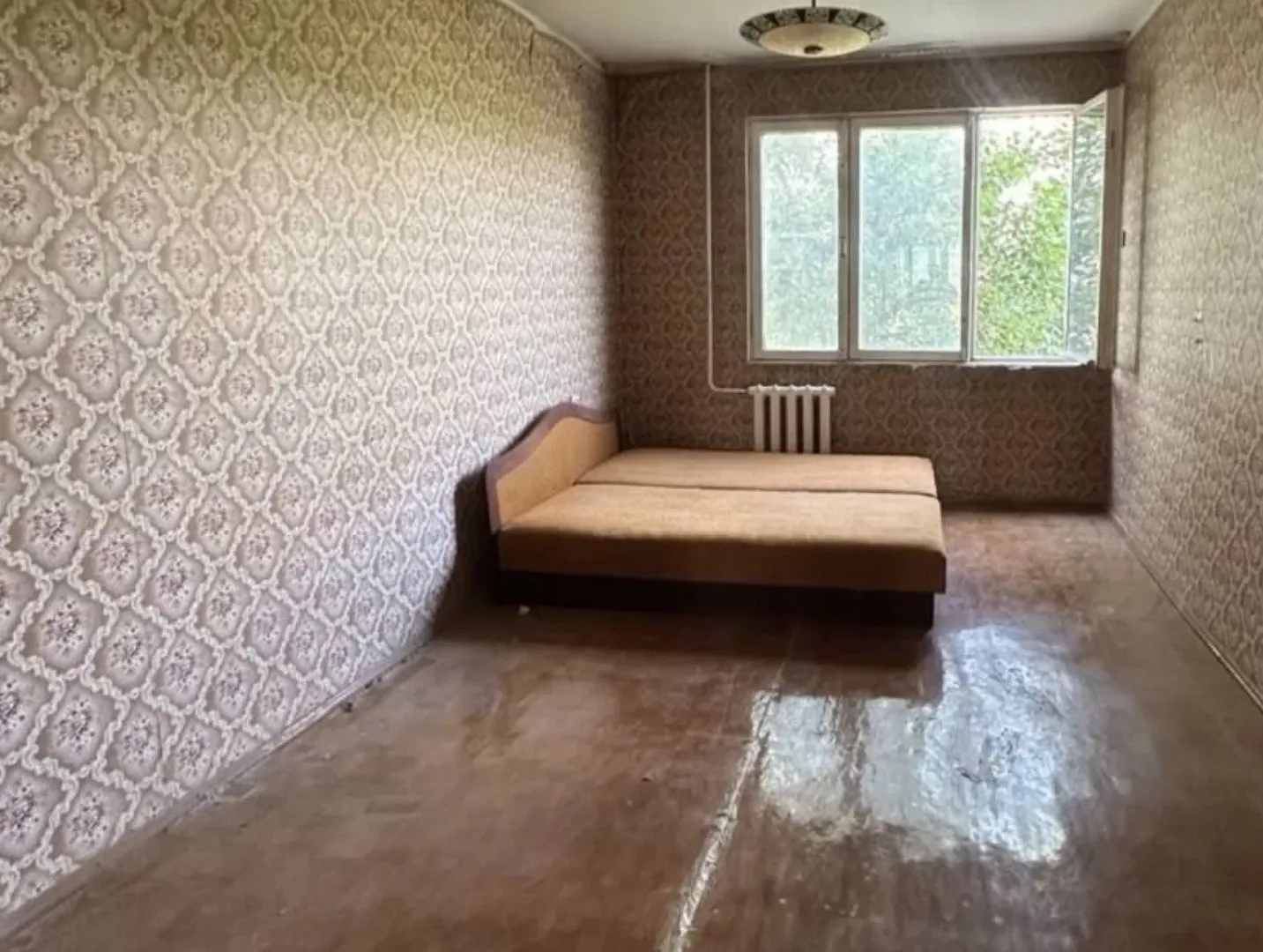 Сотувда 3 хонали квартира, 65 м²