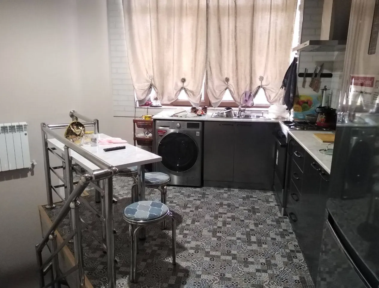 Сотувда 3 хонали квартира, 85 м²