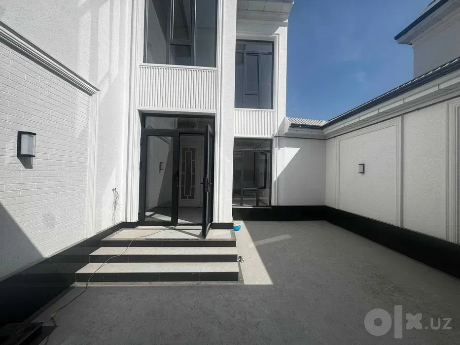 Сотувда 5 хонали квартира, 170 м²