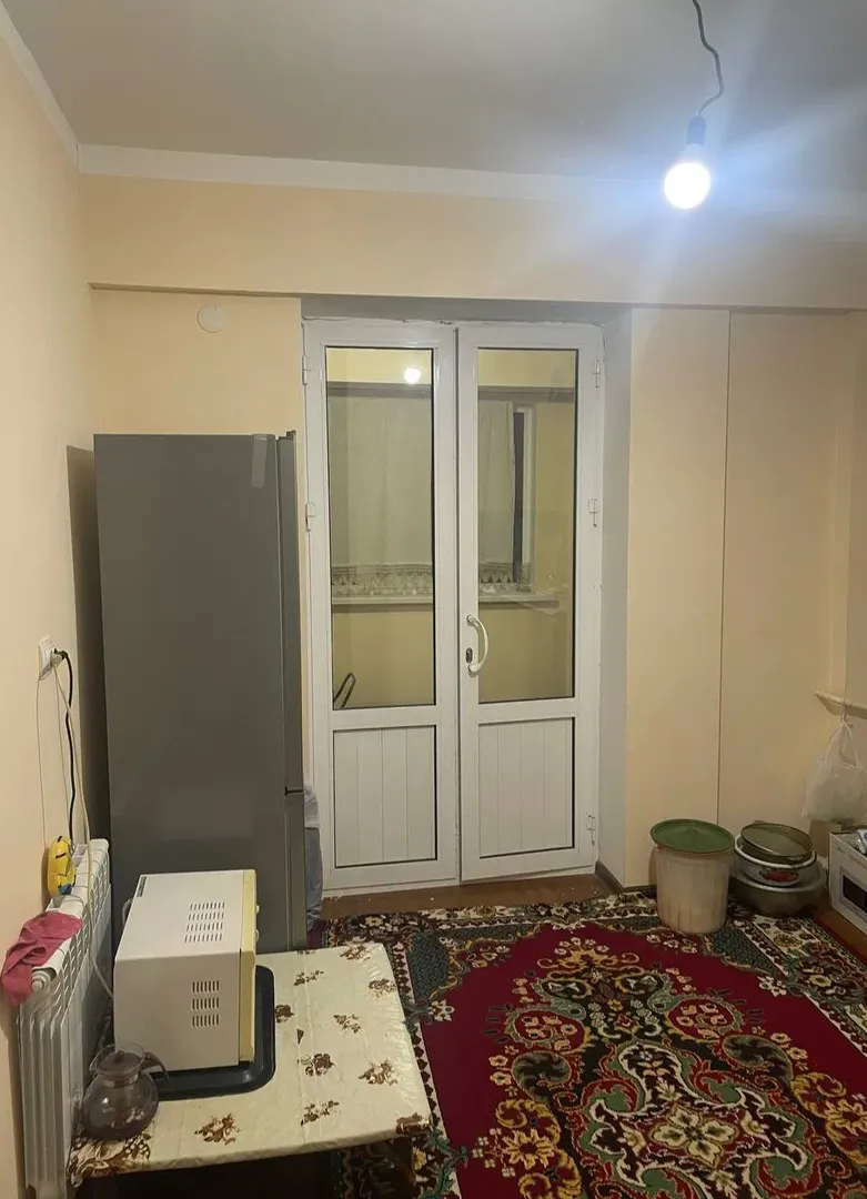 Сотувда 3 хонали квартира, 83 м²