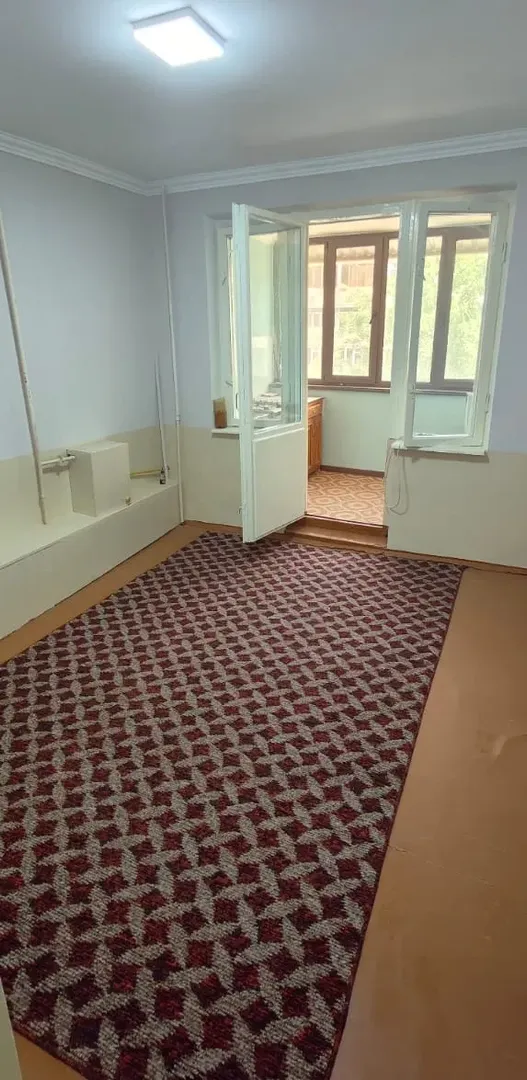 Сотувда 2 хонали квартира, 60 м²