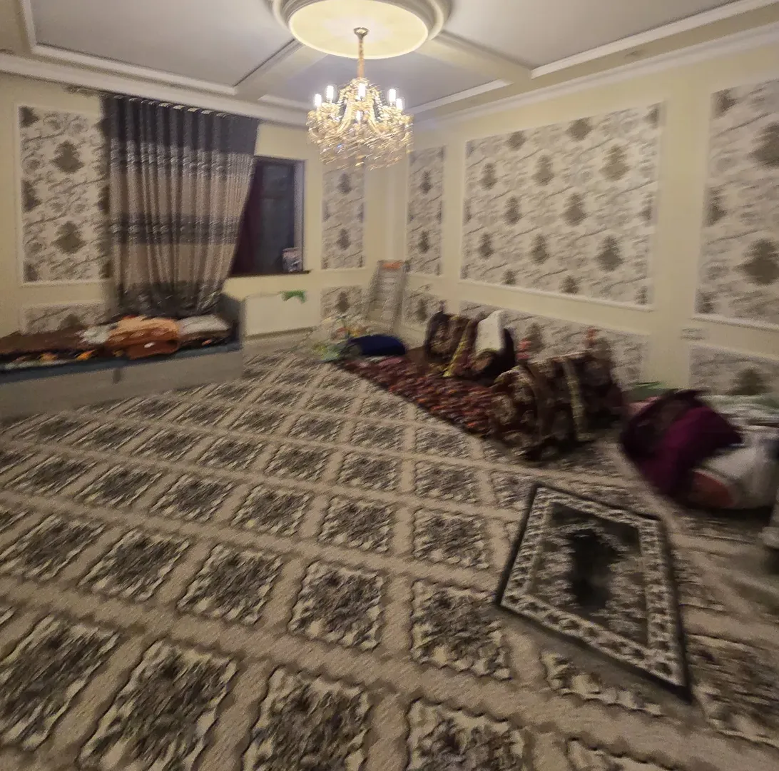 Сотувда 2 хонали квартира, 70 м²